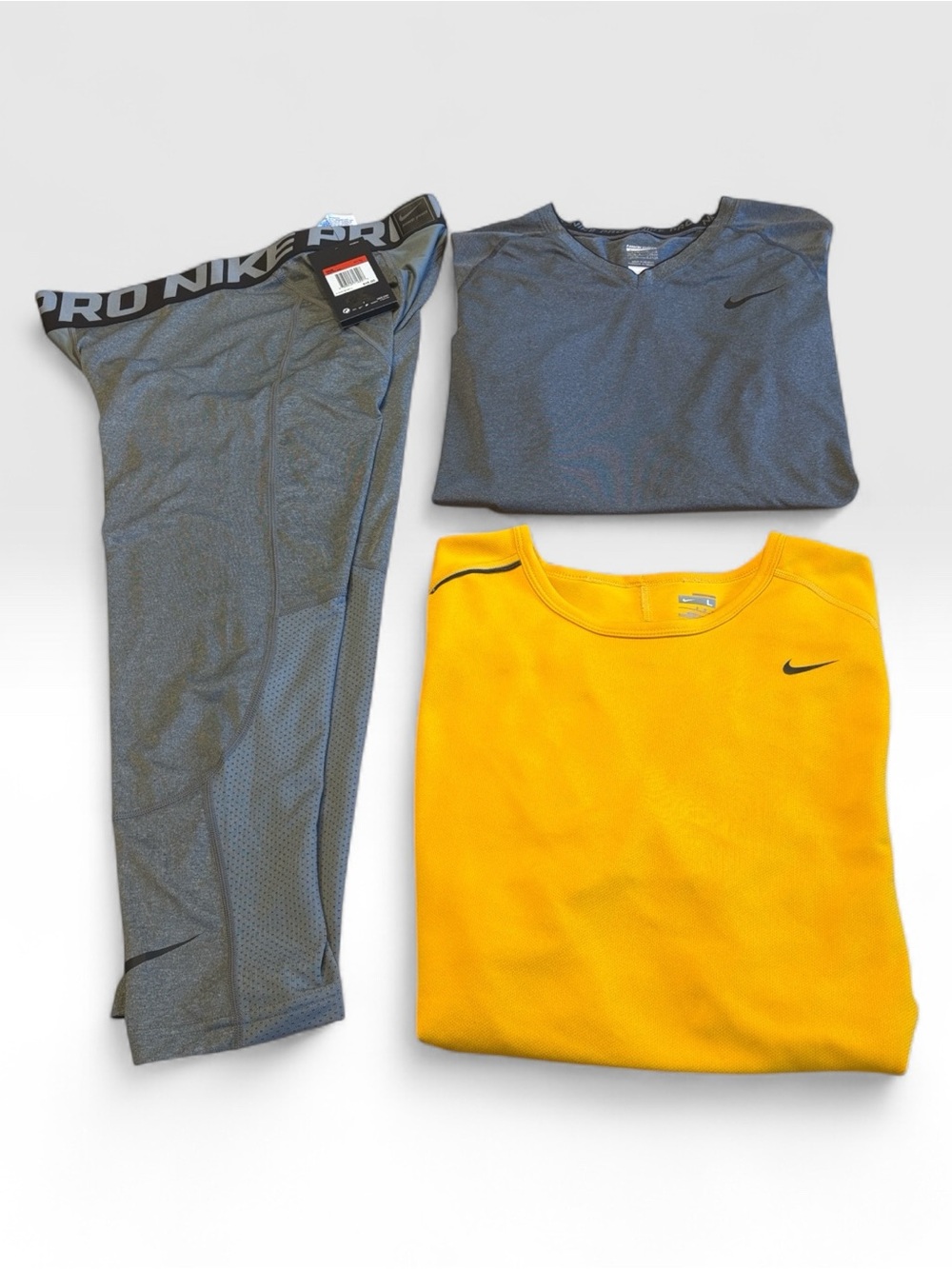 Nike Men’s Workout Set - Yellow Top & Gray Pieces. The tights are NWT